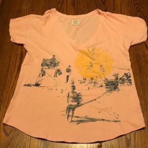 American eagle v-neck tee